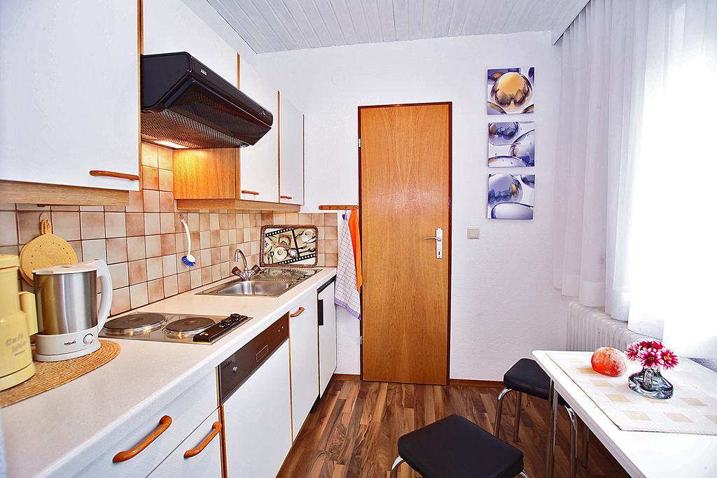 Appartment Haus Birgit Seefeld in Tirol Pokoj fotografie